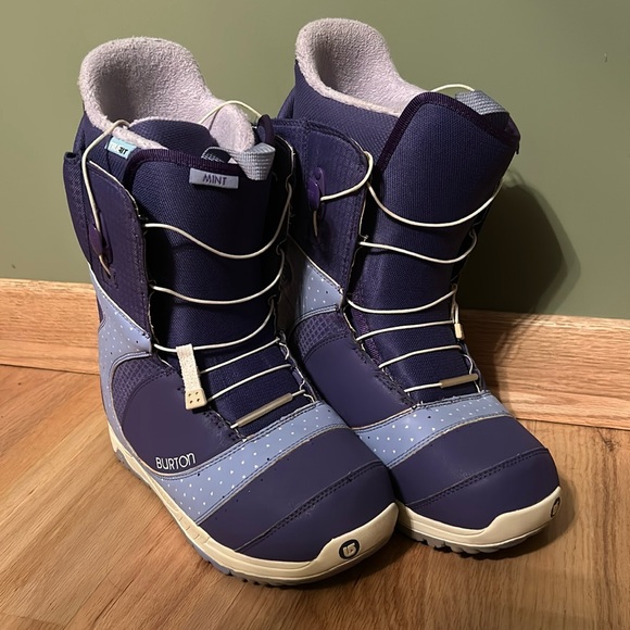 Burton Imprint1 Snowboard Boots - Picture 1 of 4